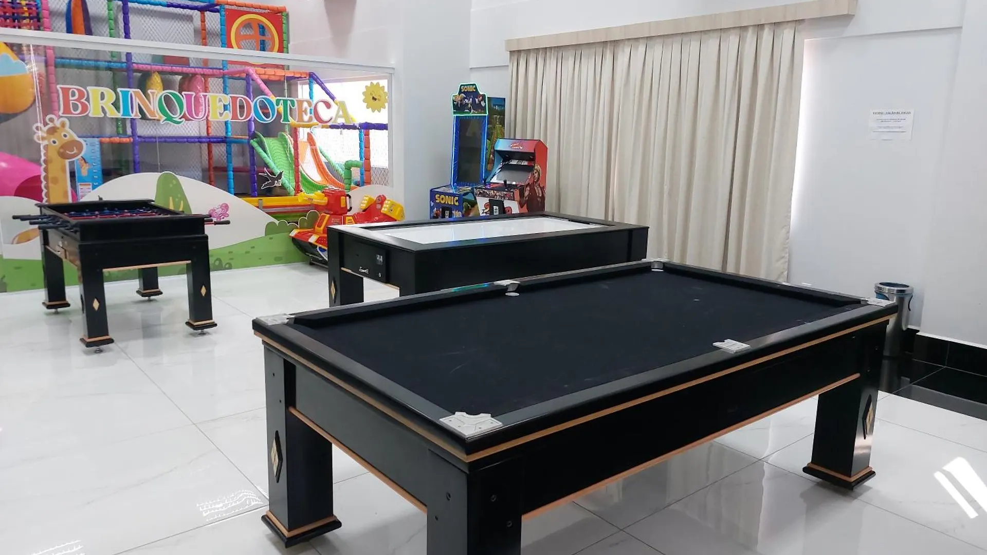 Piazza Diroma - Apartamentos Jn Caldas Novas
